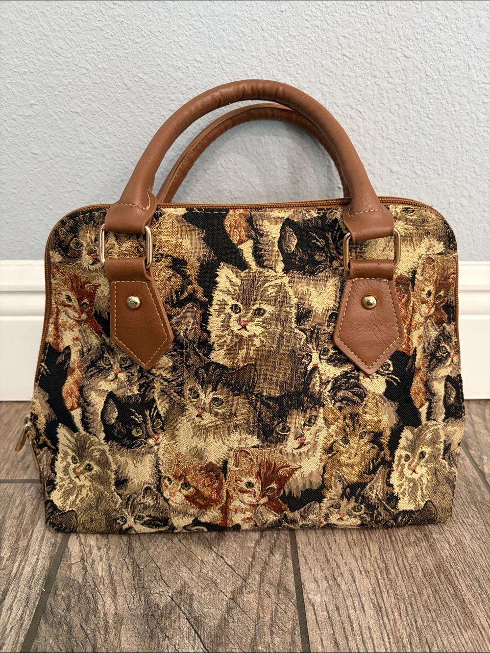 Signare USA Tapestry Top Handle Cat Kitten Purse Handbag